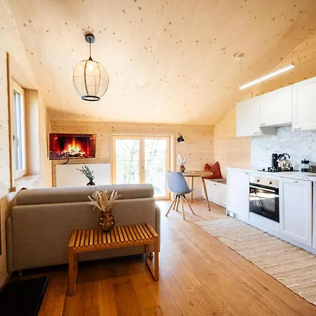 Mondholzliebe Eg * Argenbuhl